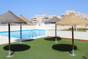 SOL Y PLAYA ROQUETAS-Ático con piscina, solarium y garaje, Roquetas De Mar